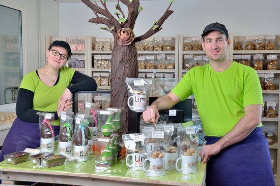 Meet the Makers of Javoue French organic tonic