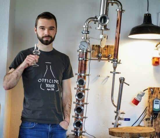 Meet the Maker of Gin Phi - Baptiste Kirchhoffer, Distillerie Officine
