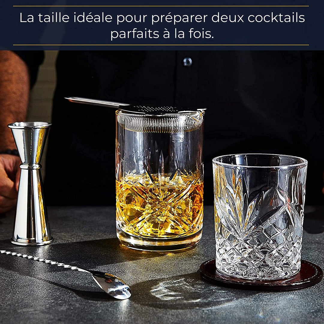 REGAL TRUNK & CO. Ensemble de Verres à Cocktail Classiques – Verre à mélanger en Cristal sans Plomb fabriqué à la Main de Style Yarai | Japonais et Chiffon de Polissage pour Verre